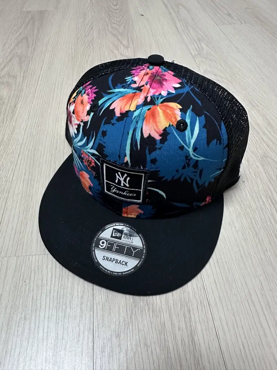 Sell New Era Mesh Snapbacks