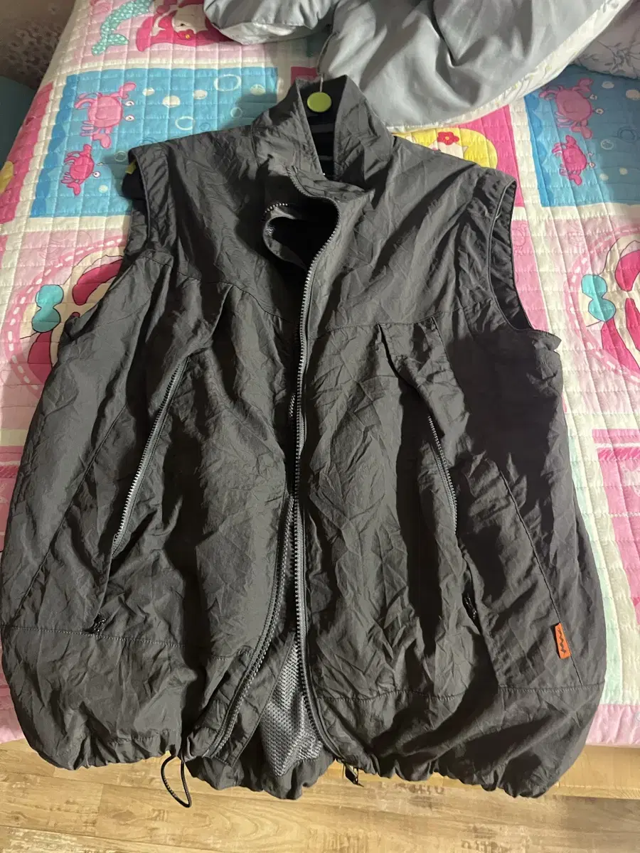 Yes IC Guider Vest Charcoal s