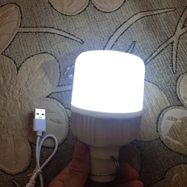 USB 충전식 60W LED 비상등 캠핑 낚시용 휴 대용 랜턴 후크 포함