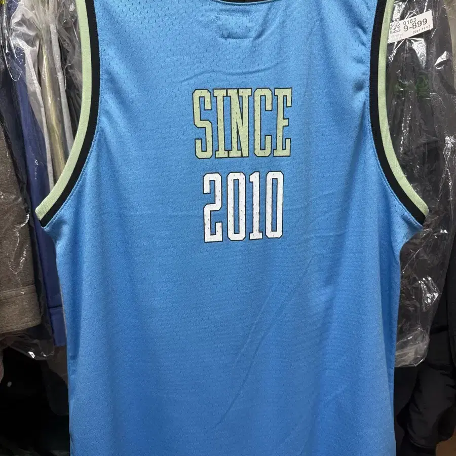 디스이즈네버댓 Basketball Sleeveless Jersey Sky