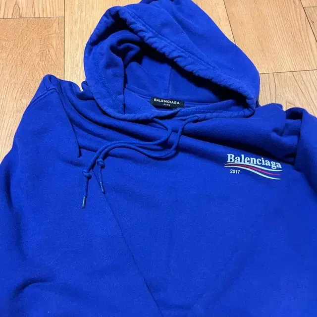 Balenciaga 발렌시아가 웨이브 로고 후디