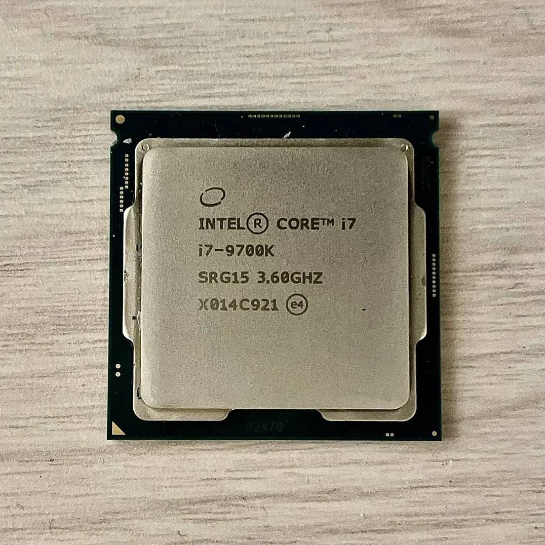 인텔 i7 9700K CPU 그래픽카드 내장  판매