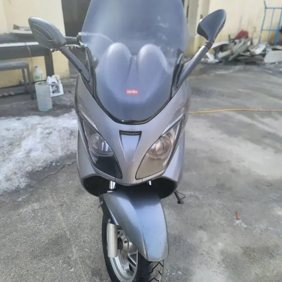 출퇴근 300cc 수쿠터 팜니다.