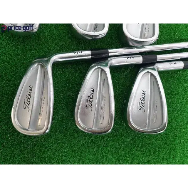 12-54 타이틀리스트 714 CB FORGED DG S200 6개...