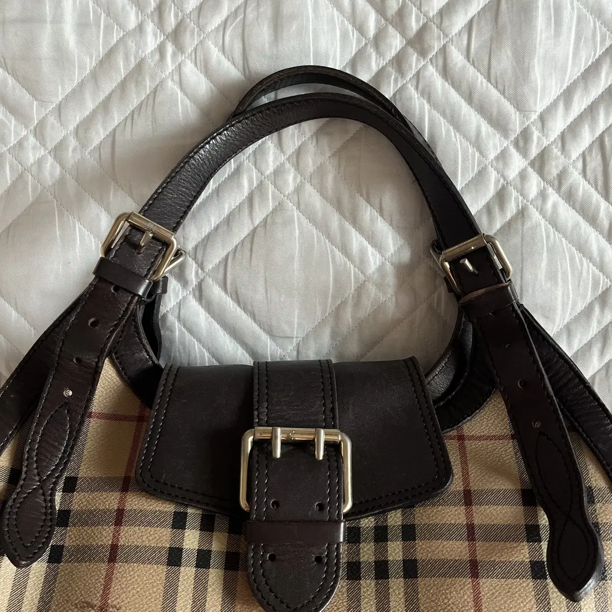 Burberry Kensing Brown Leather Shoulder