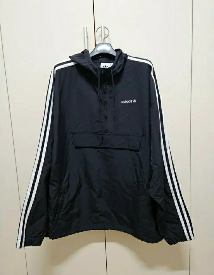 Adidas Anorak Jacket Authentic (New) Size L Unisex