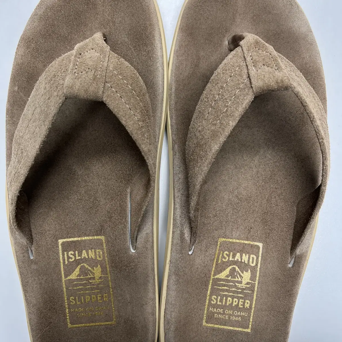 ISLAND SLIPPER 아이스란드 슬리퍼 타우페 스웨이드 10 사이즈