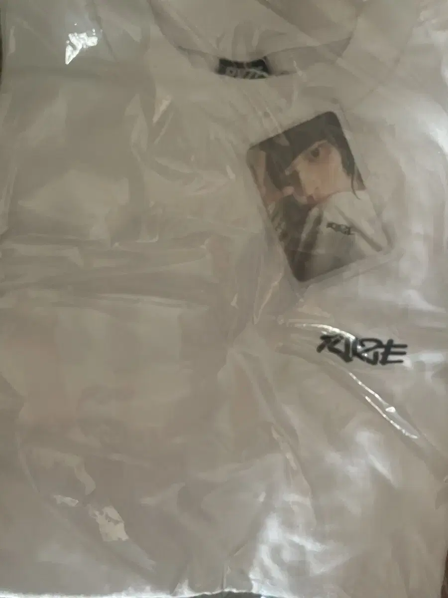 Rize wonbin Valentine Long Sleeve White Unsealed with Photocard