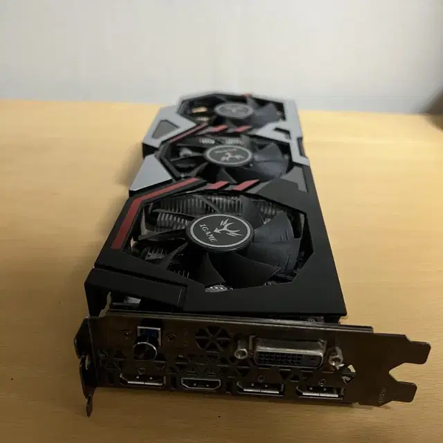 지포스 GTX1070 iGame U-TOP 8GB