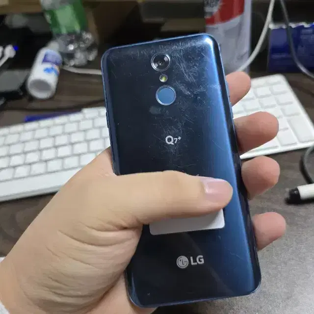 lg q7플러스 64 판매합니다