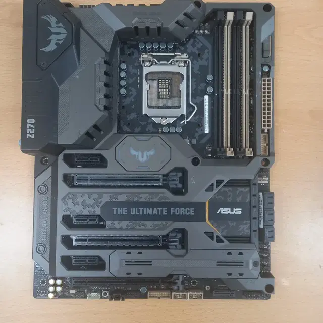 아수스 메인보드 Z270 MARK 1 백패널X 판매합니다