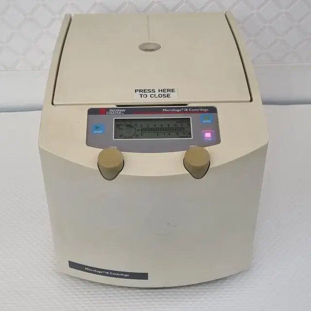 BECKMAN COULTER Microfuge 18 원심분리기