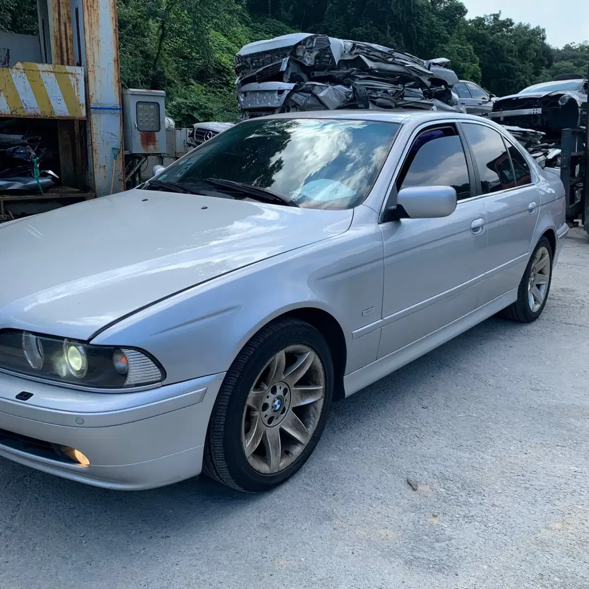 BMW 530i E39 J55657 2002년식 후기형 분해 판매합니다