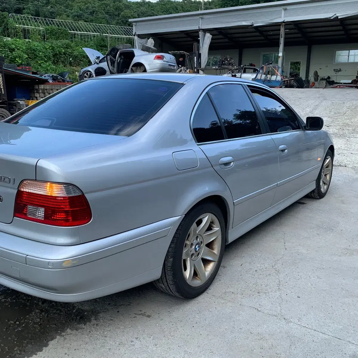 BMW 530i E39 J55657 2002년식 후기형 분해 판매합니다