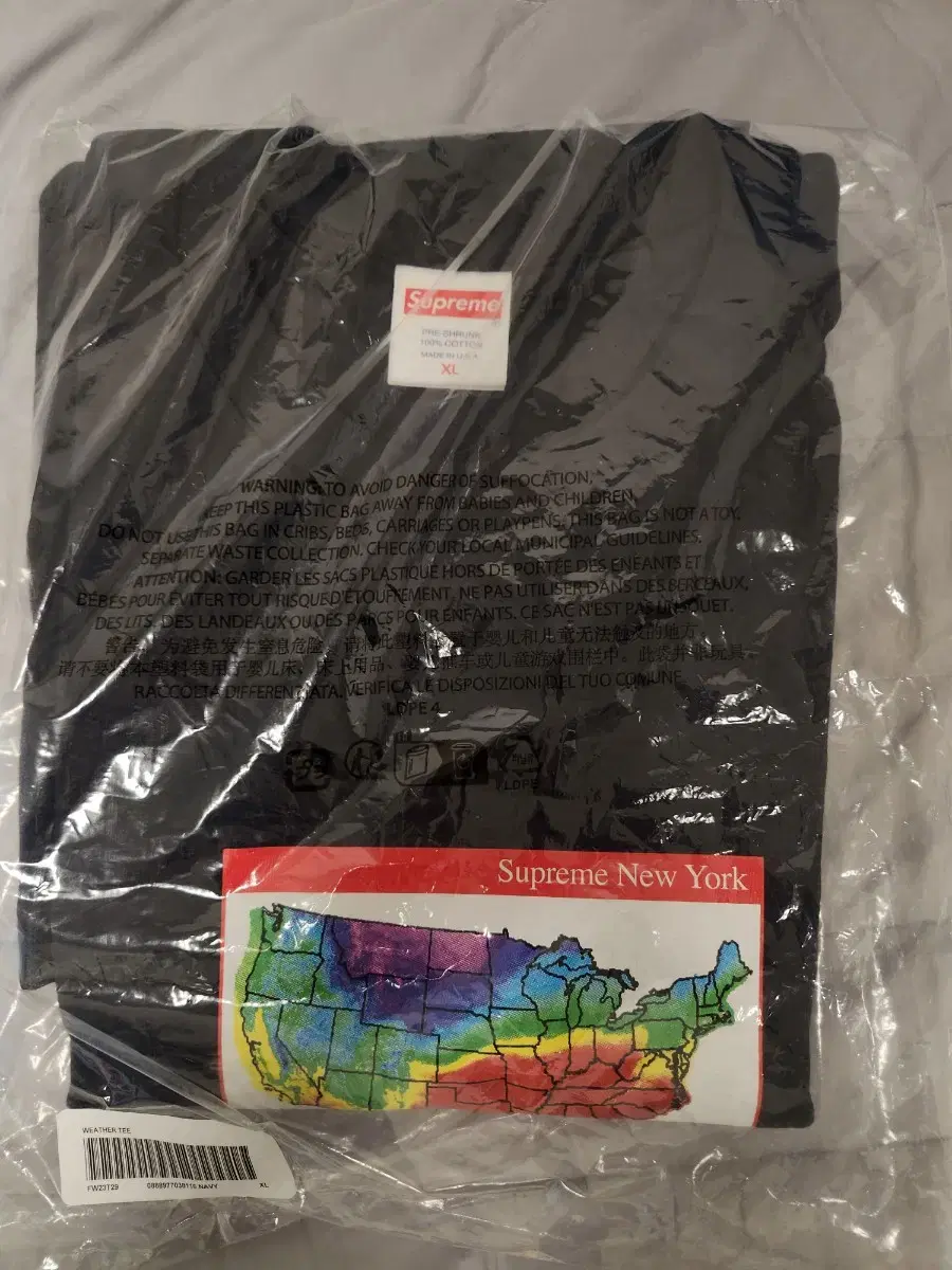 Unsealed XL) Supreme Weather T-Shirt