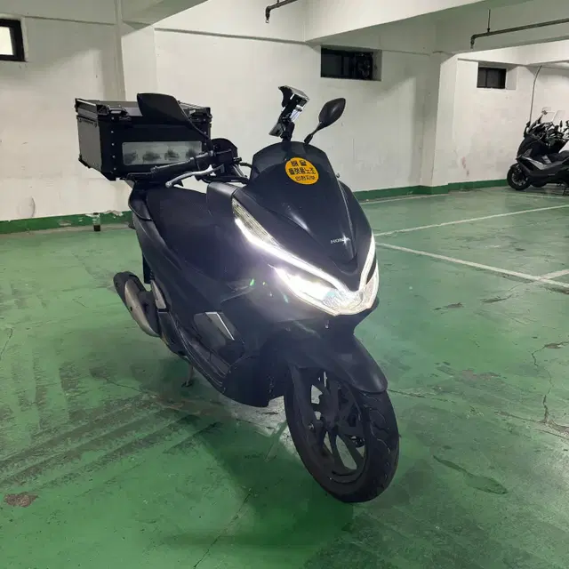 혼다) 20년식 pcx125 배달 풀 세팅 저렴하게 판매합니다!