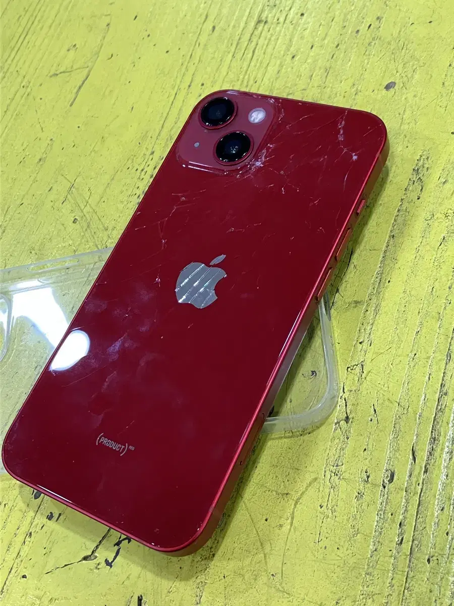 iPhone 13 Red Broken Phone 128GB