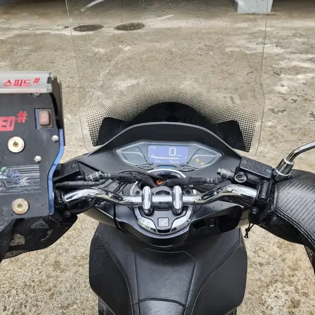 22년식 PCX125 ABS 배달세팅 팝니다