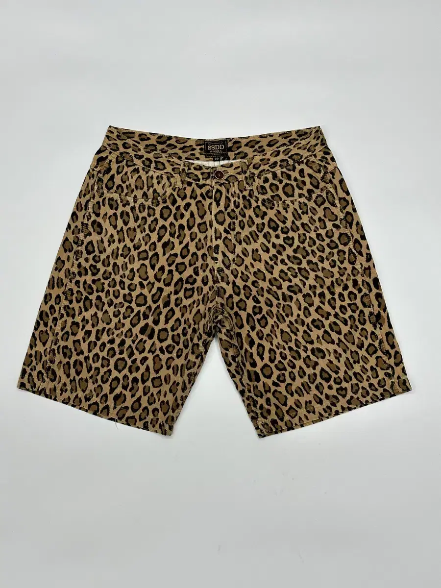 13SS Fuct SSDD Leopard Shorts 32