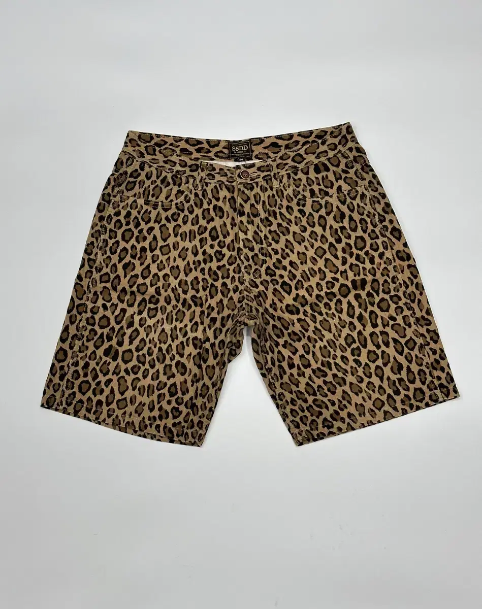 13SS Fuct SSDD Leopard Shorts 34