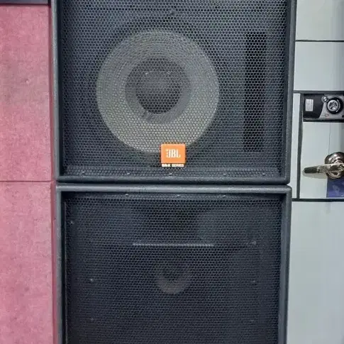 스피커중고 JBL SR4735X 15인치 3웨이 600와트