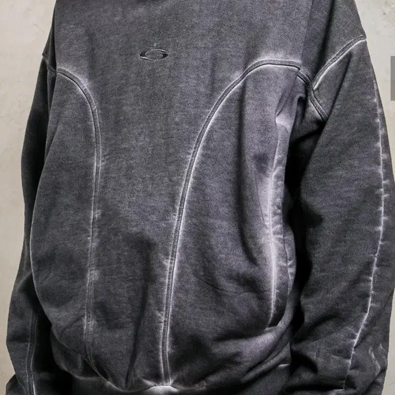 LUNAR GEOMETRY HOODIE [CHARCOAL]