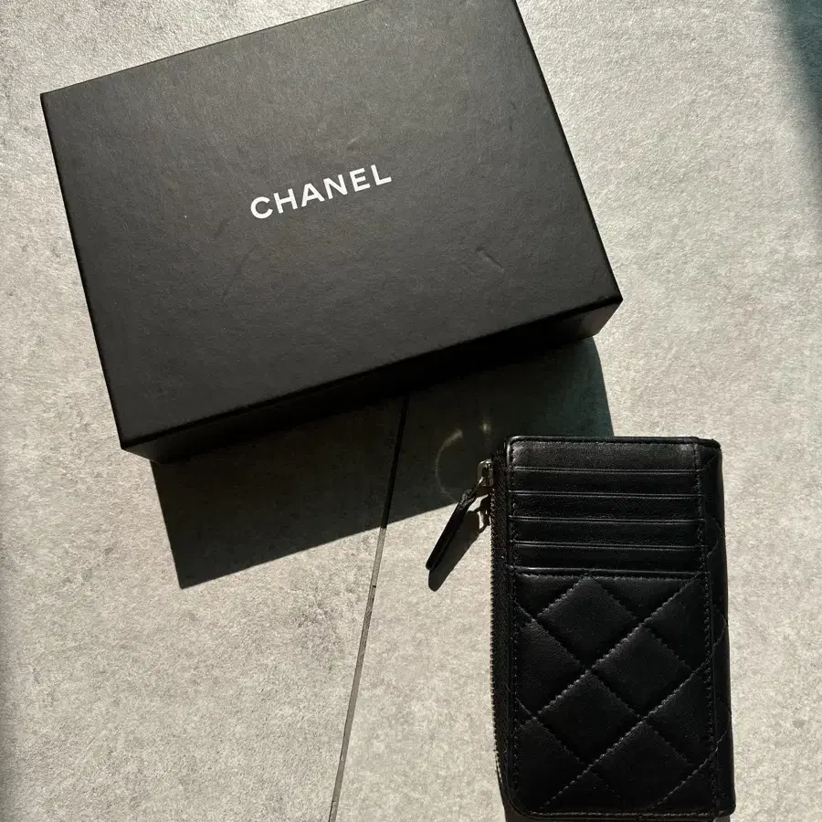 Chanel 샤넬 램스킨 메탈 CC로고 지퍼 카드 홀더 코인 지갑 블랙