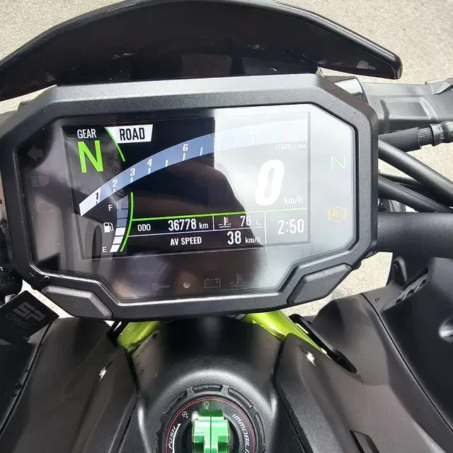 21년식 가와사키 Z900 36800km 머플러 구변 o 앞 뒤 블박