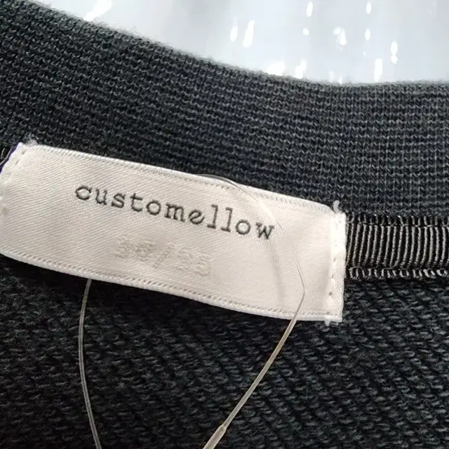 customellow