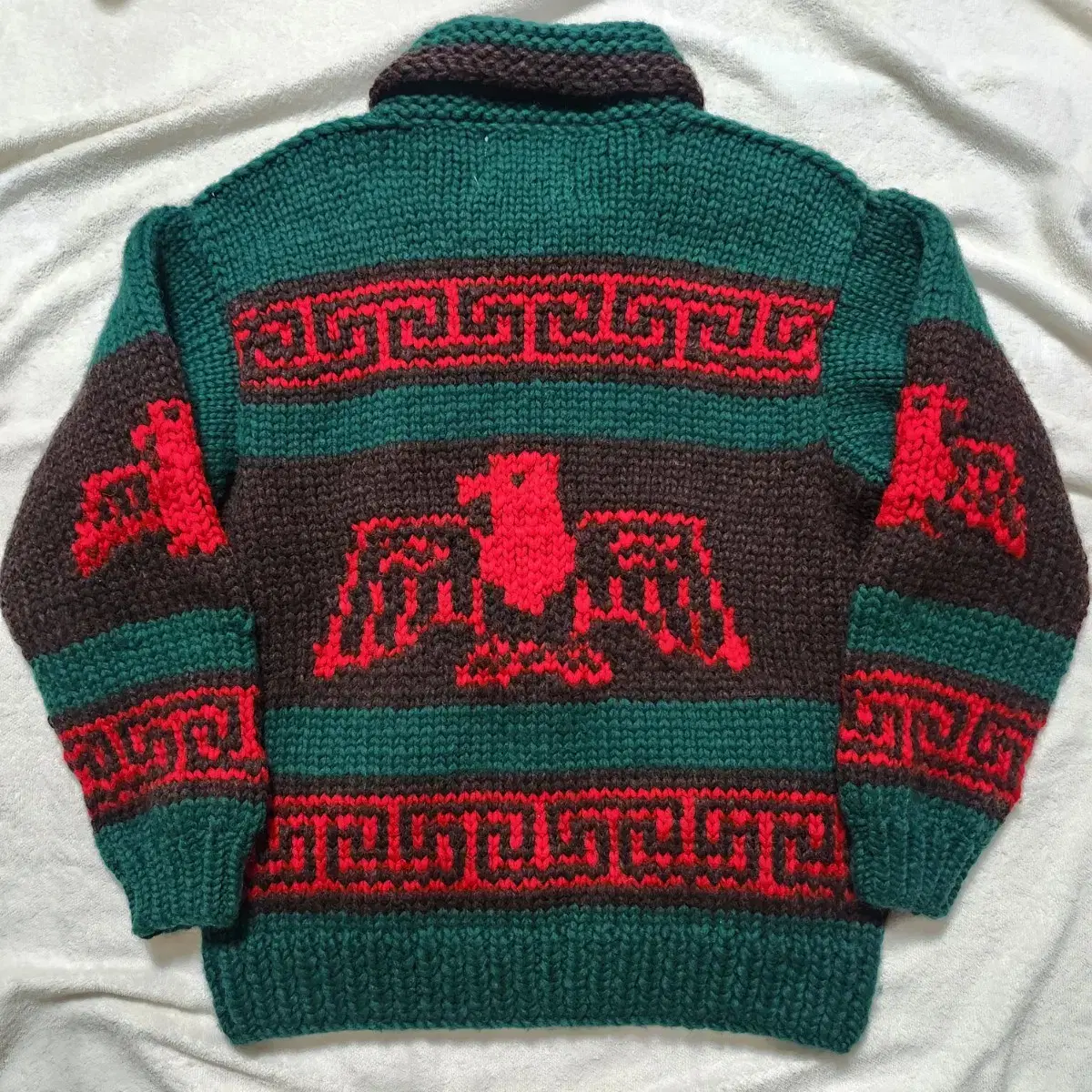 Canadian sweater 캐나다 썬더버드 코위찬