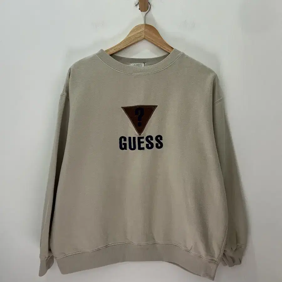 (M/L) Guess 게스 스웻셔츠 (맨투맨)