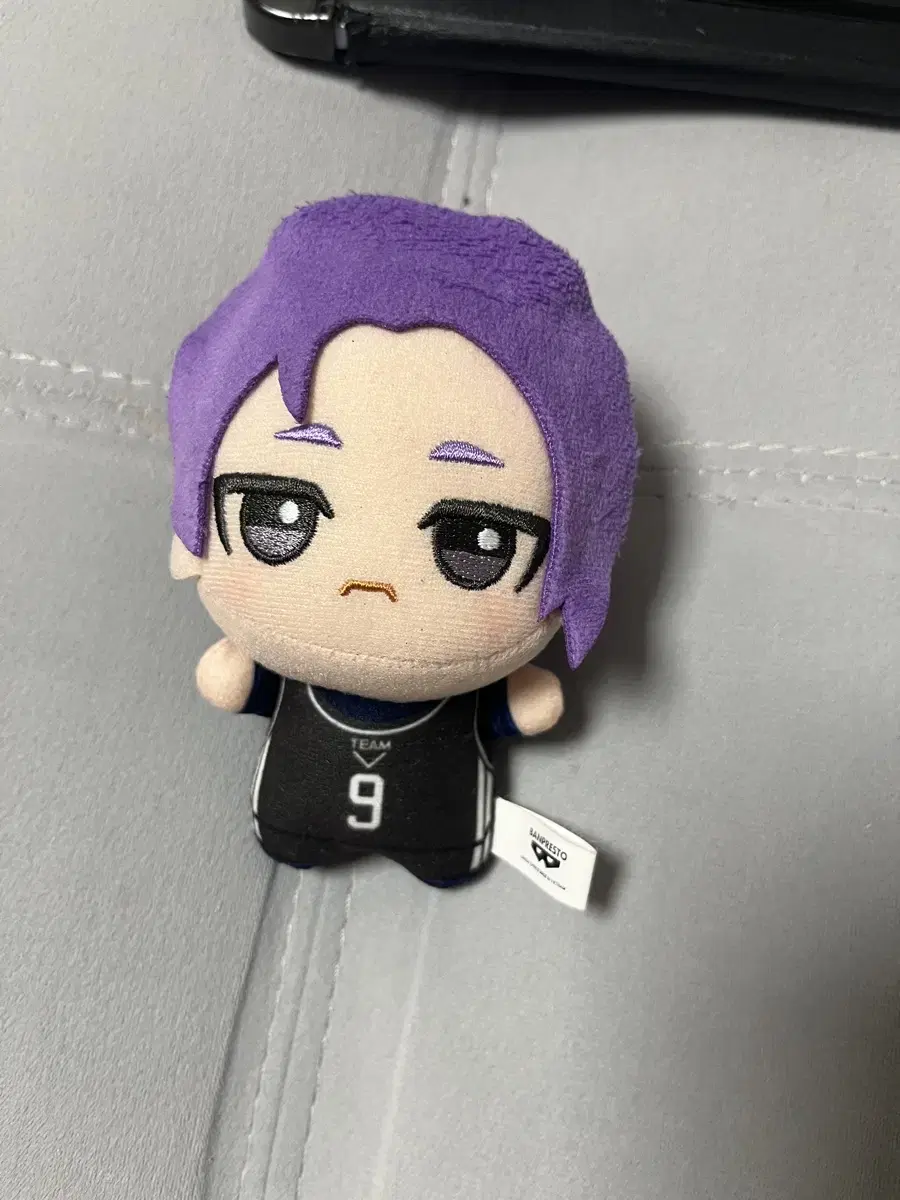 Price reduced) BLUELOCK Mikage Leo Chibinui jersey doll WTS