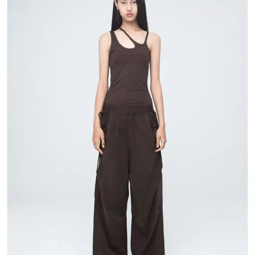 나체 nache CONSTRICT HOLE WIDE PANTS