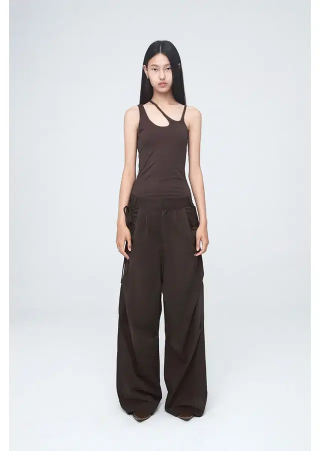 나체 nache CONSTRICT HOLE WIDE PANTS