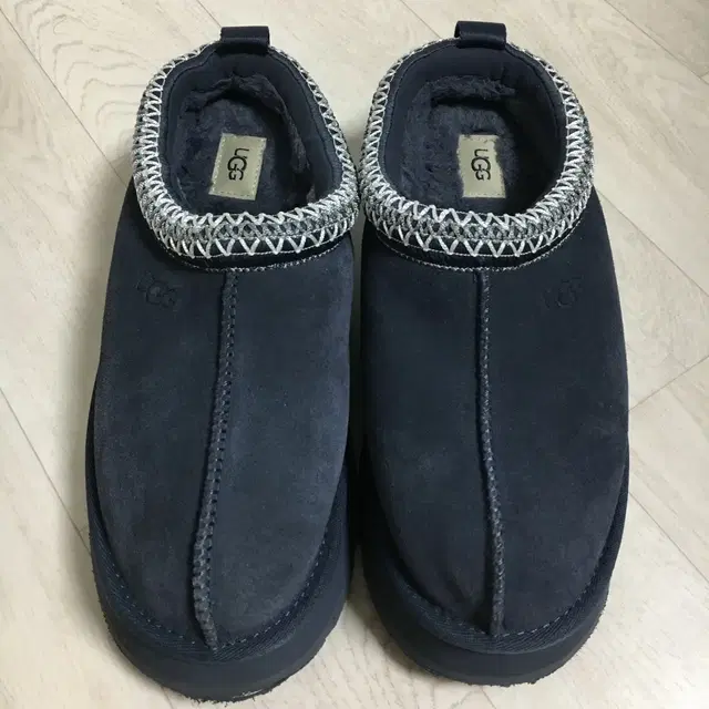 UGG 어그 타스만 슬리퍼 240