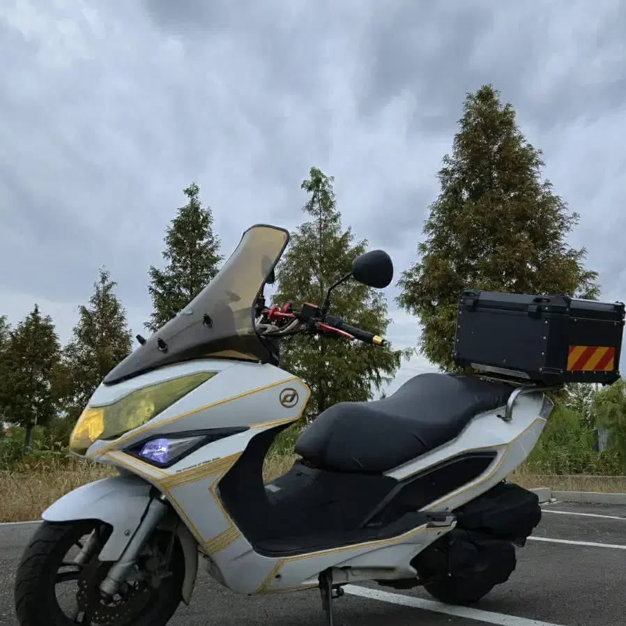 대림Q3 배달스쿠터 (배달세팅)250cc(300cc스쿠터)