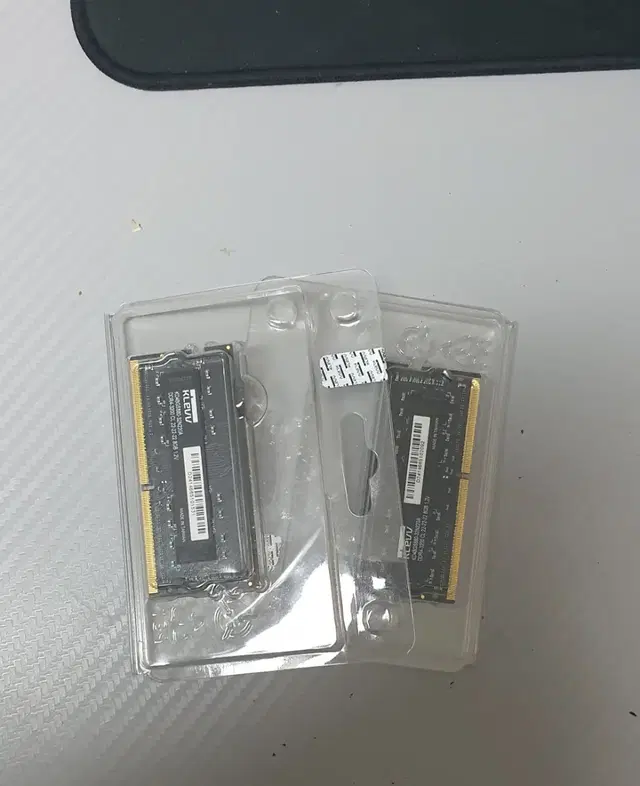 DDR4 3200 8GB x 2개, 하이닉스 클레브 메모리