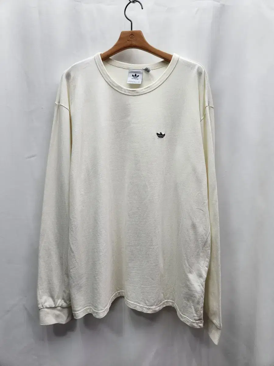 [Adidas] Shmoo Long Sleeve T-Shirt