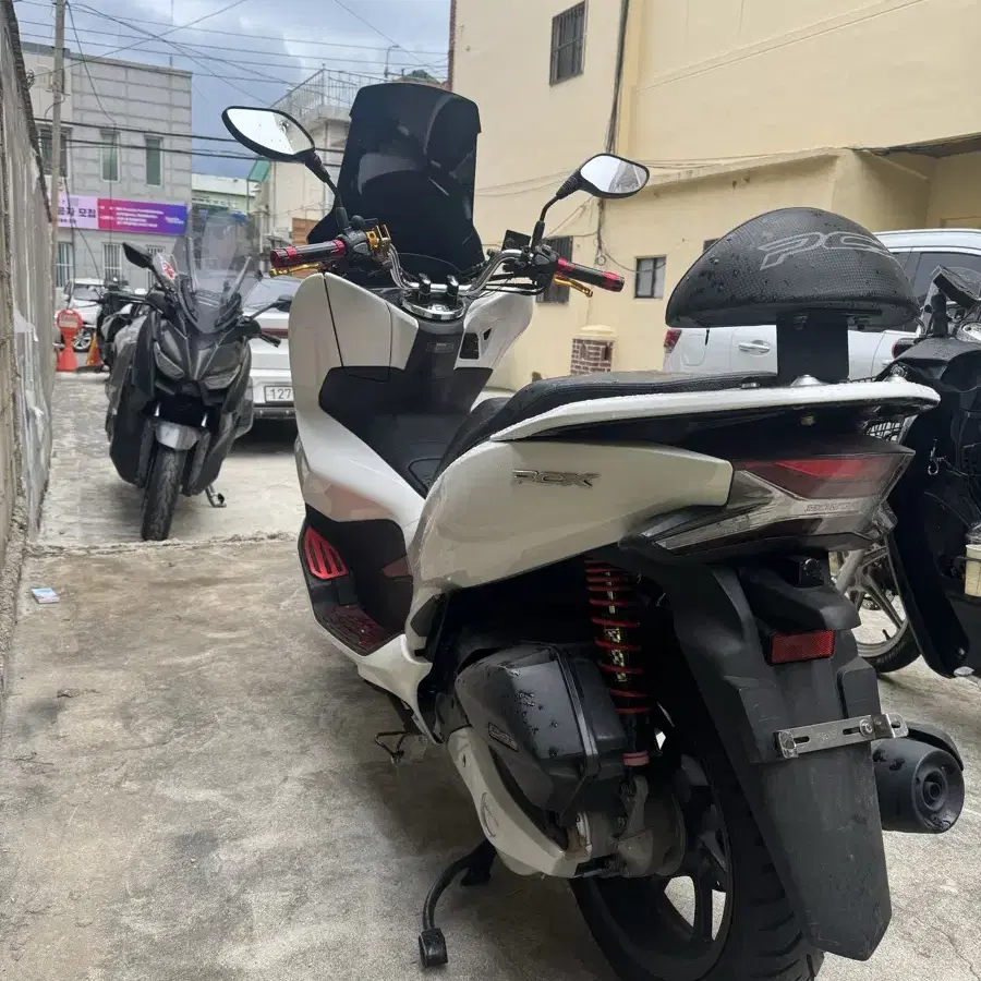 부산 pcx 150 19년식