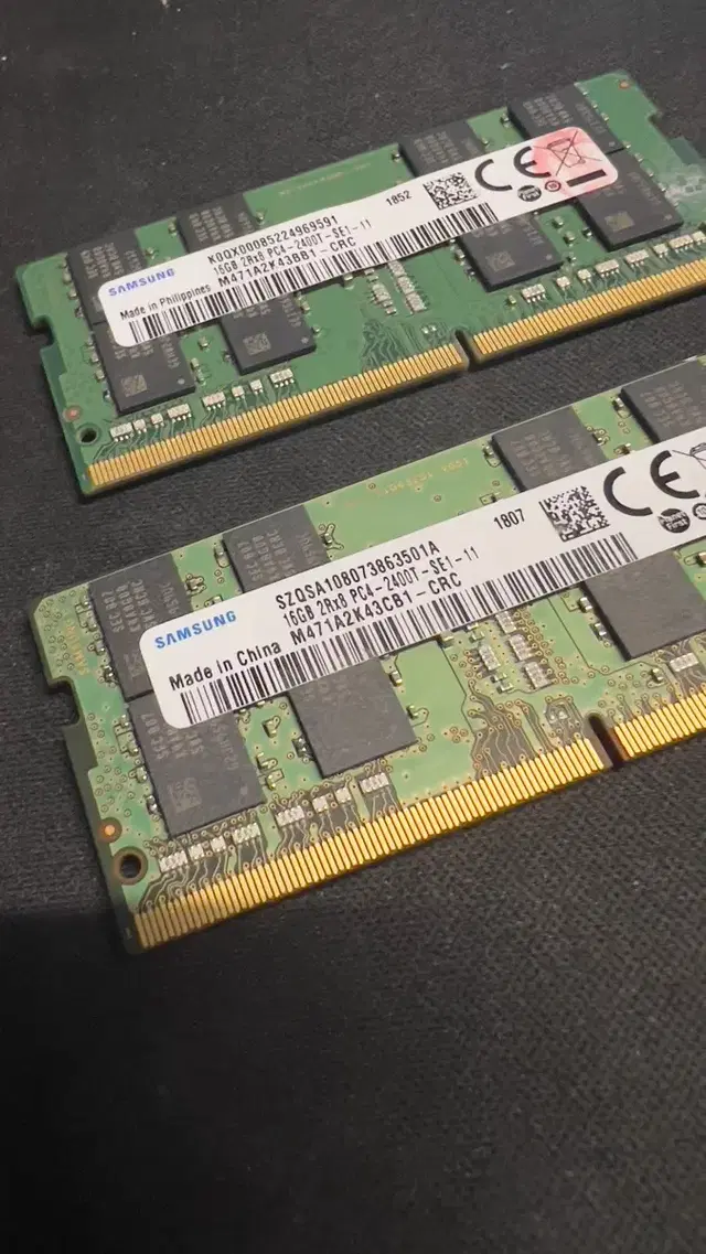 삼성전자 DDR4 16GB 2400T 노트북용 두개