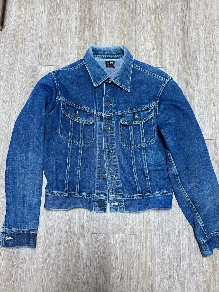 Real McCoy Lee 101j Distressed Denim Jacket Size 40