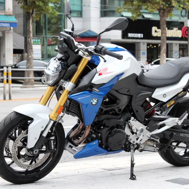 바이크매입 전문 BMW F900R 600km 완벽한 신차급 7월 출고