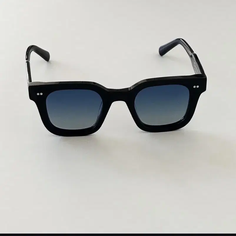 Osh sunglasses