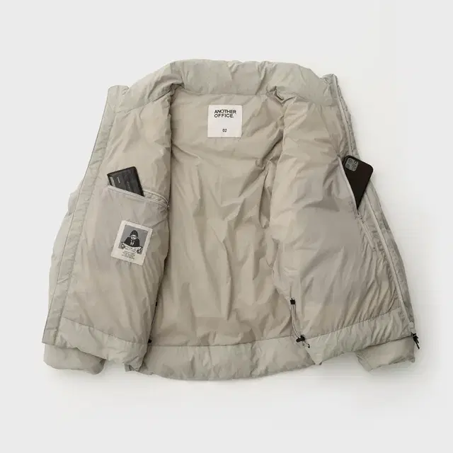 어나더오피스 Snowman Down Jacket(Khaki-Gray)