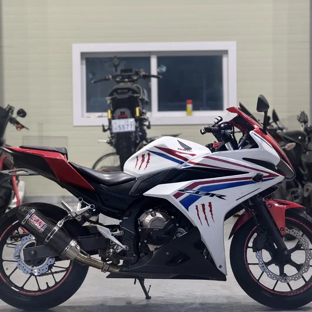 혼다 CBR 500R 16년식 요시무라 구변완 상태최상 판매합니다