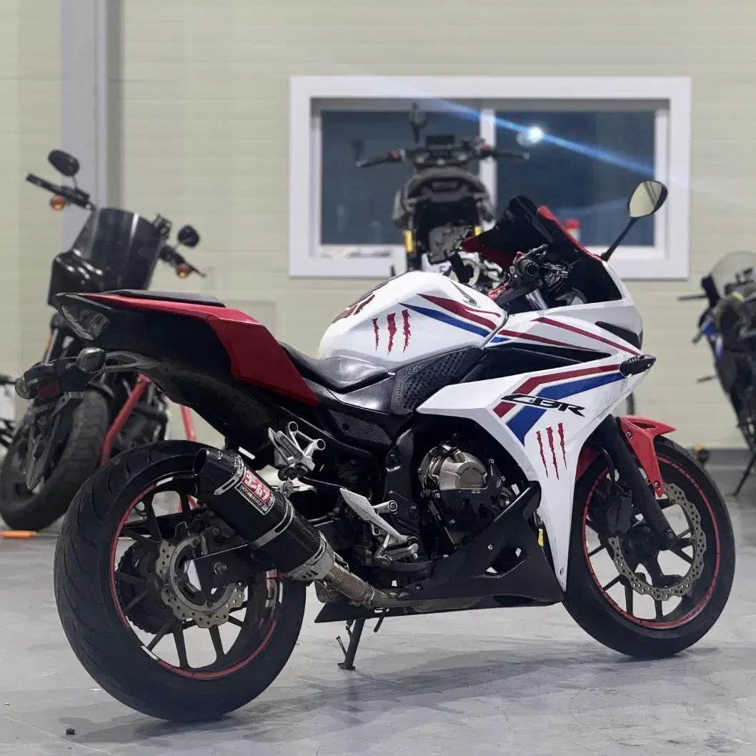 혼다 CBR 500R 16년식 요시무라 구변완 상태최상 판매합니다