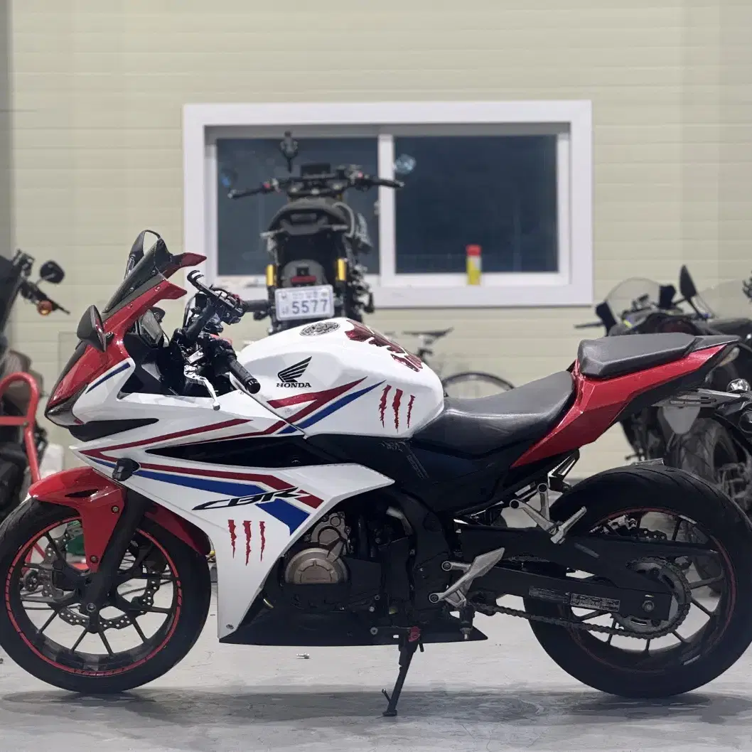 혼다 CBR 500R 16년식 요시무라 구변완 상태최상 판매합니다