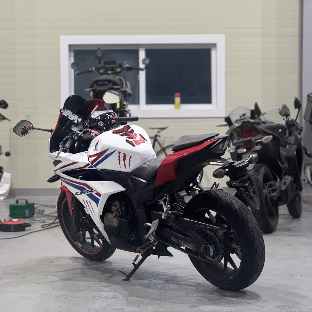 혼다 CBR 500R 16년식 요시무라 구변완 상태최상 판매합니다