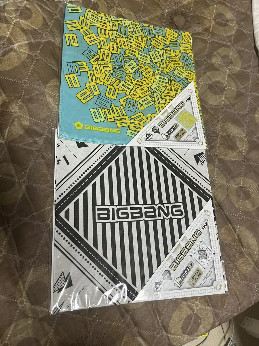 Big Bang JapanHooded Bandana Unsealed