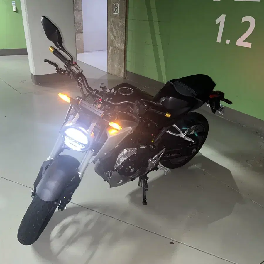 혼다 CB125R (2020년식)